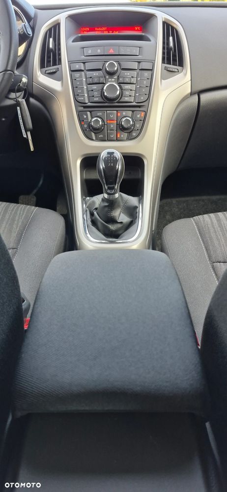 Opel Astra 1.4 ecoFLEX Cosmo - 16