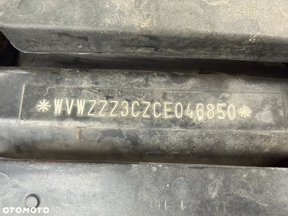 Volkswagen Passat 2011 photo 4