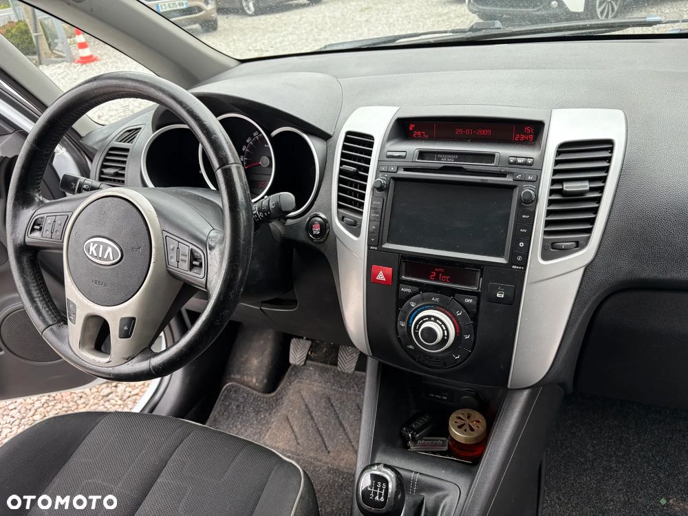 Kia Venga 1.6 CRDi M - 12