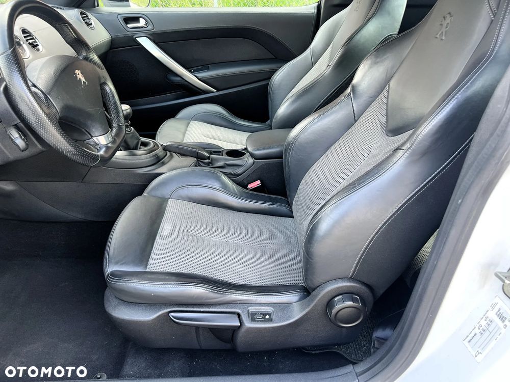 Peugeot RCZ 2.0 HDi - 5