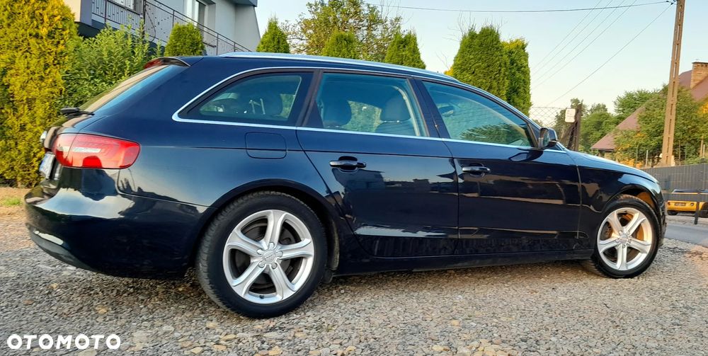 Audi A4 Avant - 29