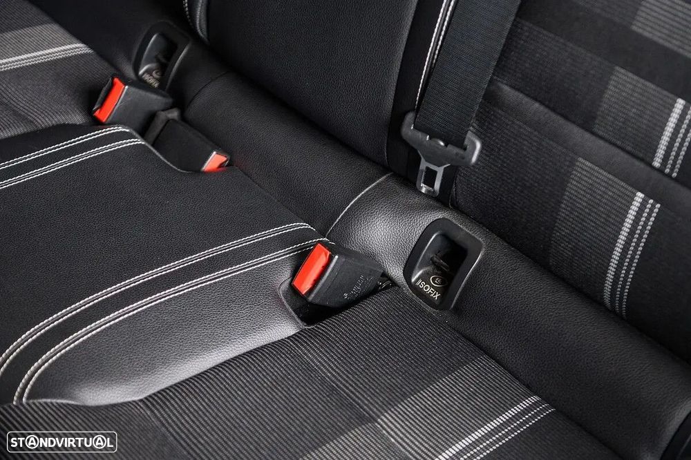 Mercedes-Benz A 180 d Fleet Pack Urban - 34