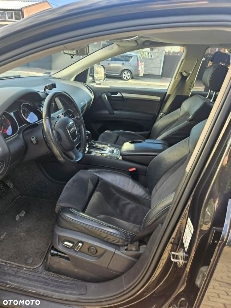 Audi Q7 3.0 TDI Quattro Tiptronic - 15