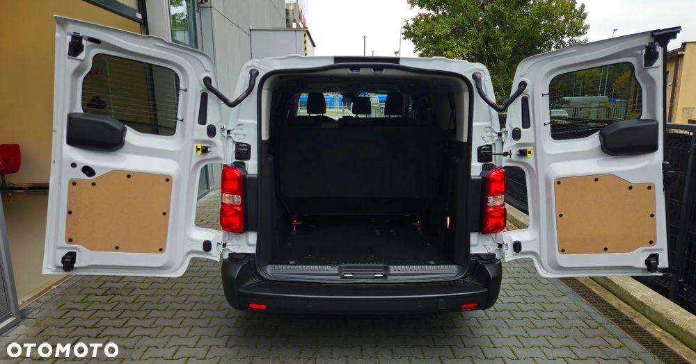 Toyota Proace Verso 2.2 D4-D Long Combi - 28