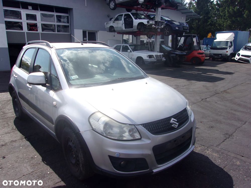DRZWI Przod Prawe Lewe Suzuki SX4 Lift - 2