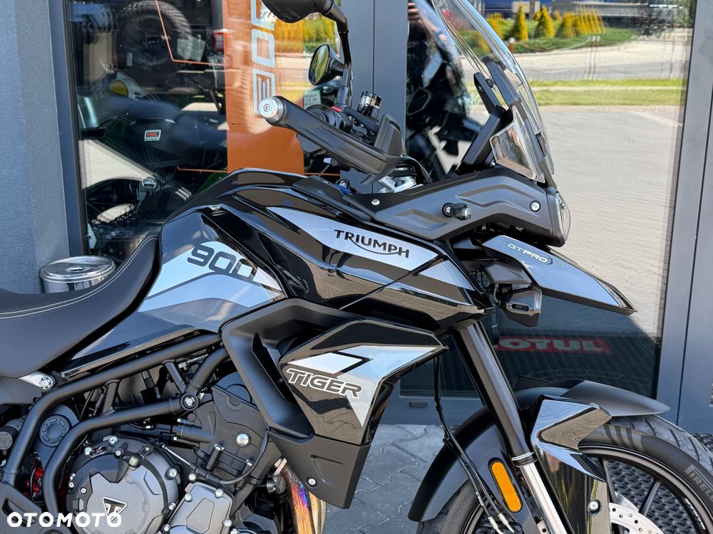 Triumph Tiger - 10