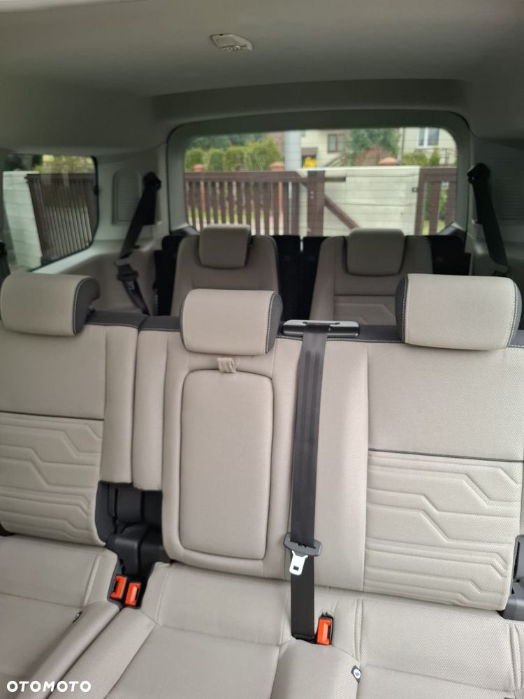 Ford Tourneo Connect Gr 1.5 TDCi Titanium - 9