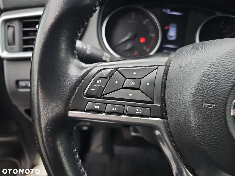 Nissan Qashqai 1.5 dCi N-Connecta - 15