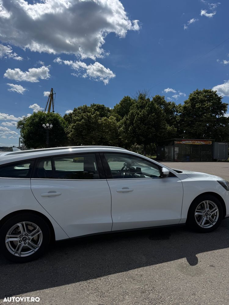 Ford Focus 1.5 EcoBlue Trend - 5