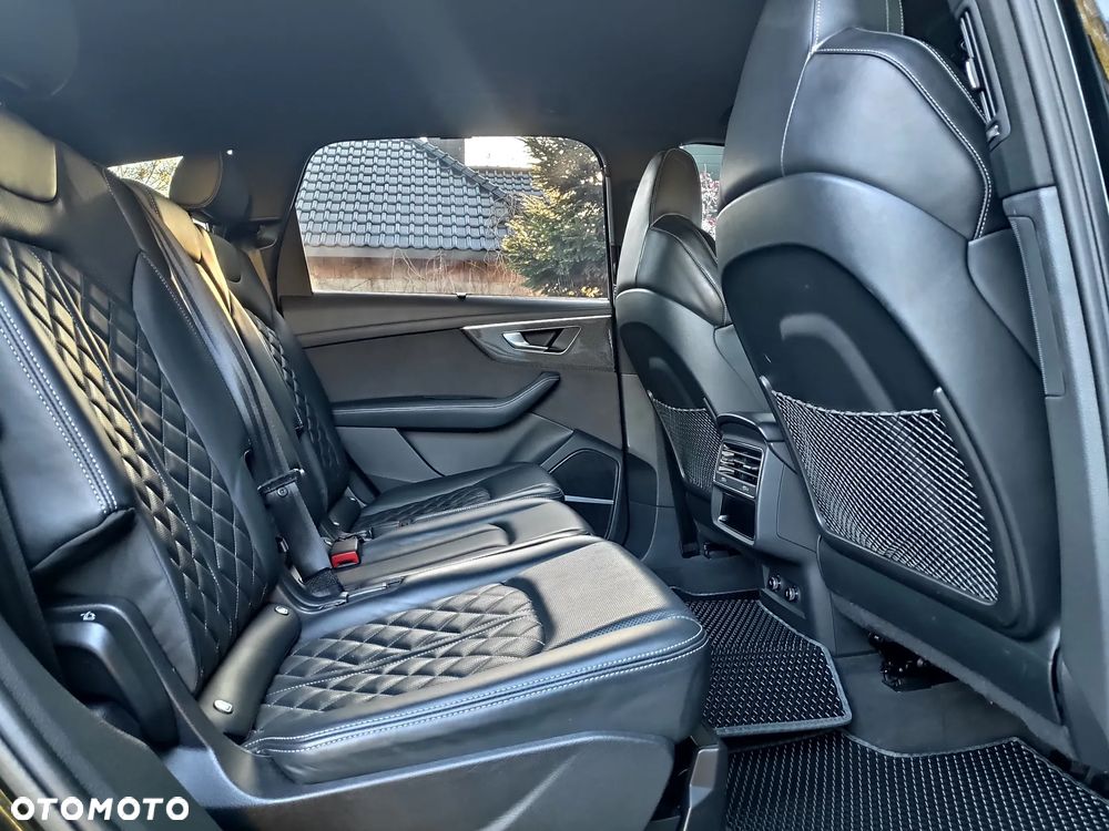 Audi SQ7 - 13