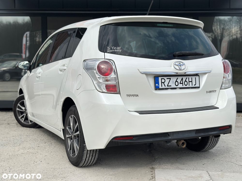 Toyota Verso 2.0 D-4D Active - 7