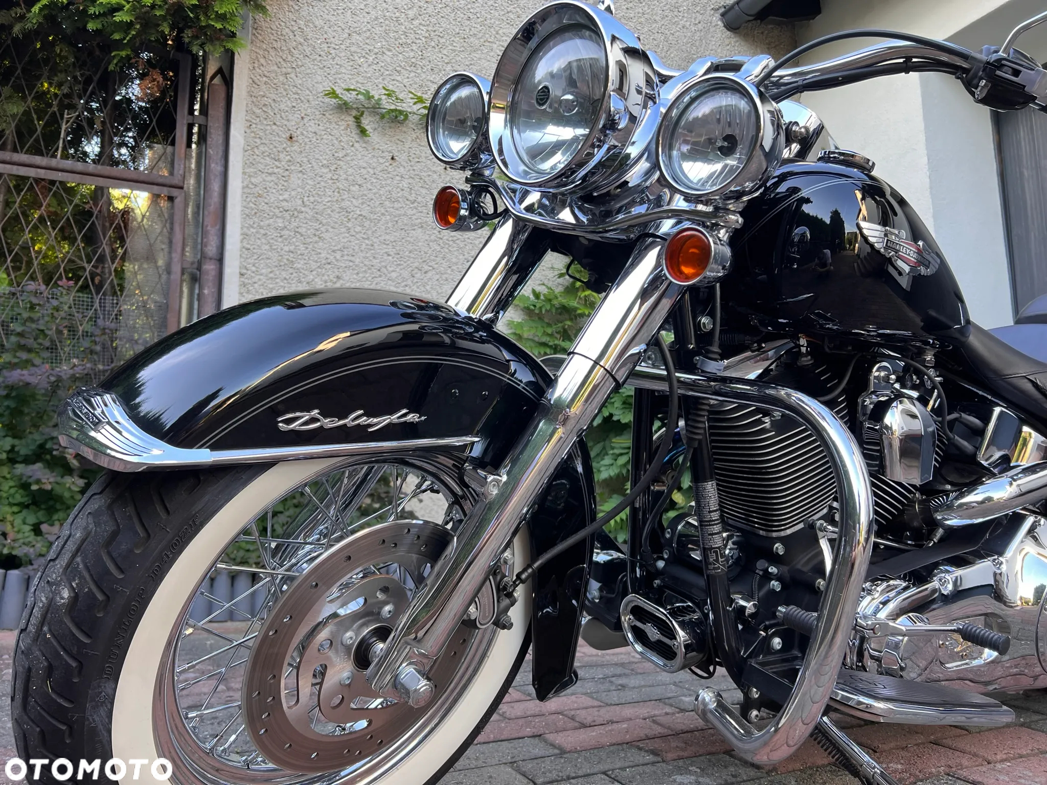Harley-Davidson Softail Deluxe - 31