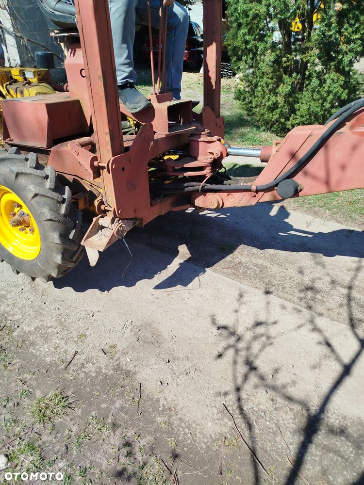 Thwaites JCB Thwaites Tusker digger Prosta Minikoparka kołowa diesel 2 cylindry ładny stan 1,5tony 3 biegi import UE Film - 9