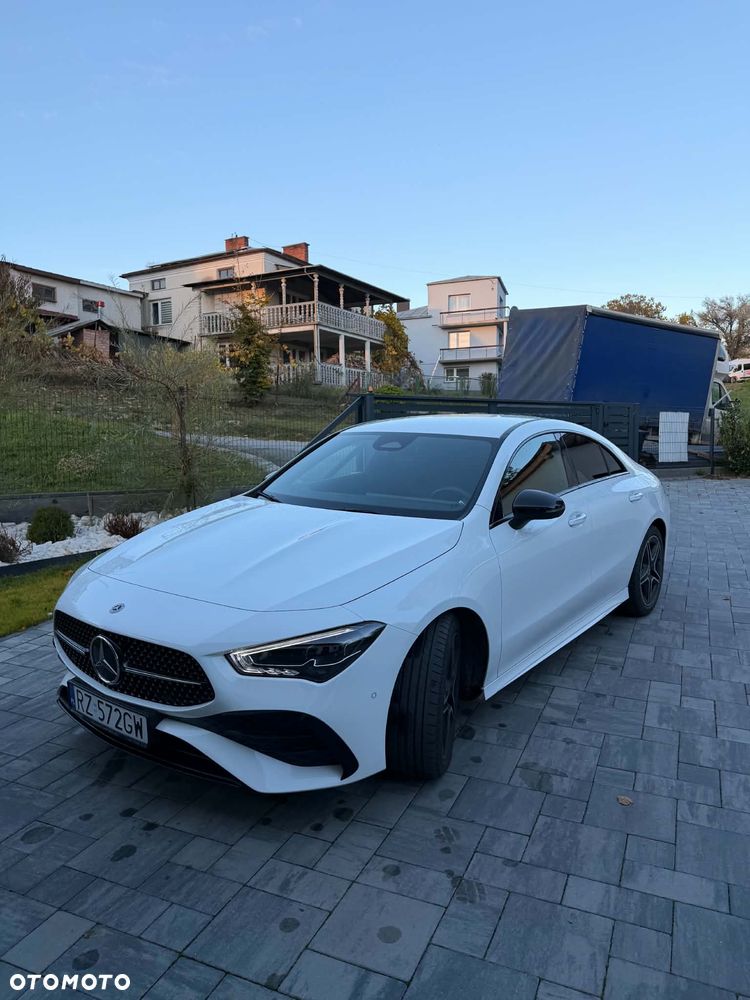 Mercedes-Benz CLA - 1
