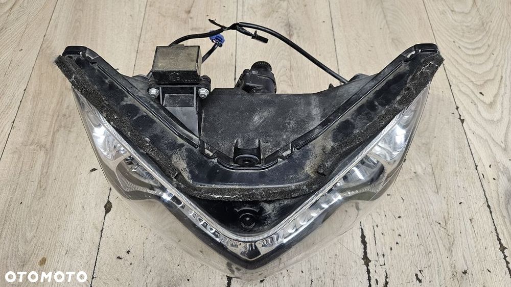 Reflektor lampa Honda ST1300 Pan European - 10