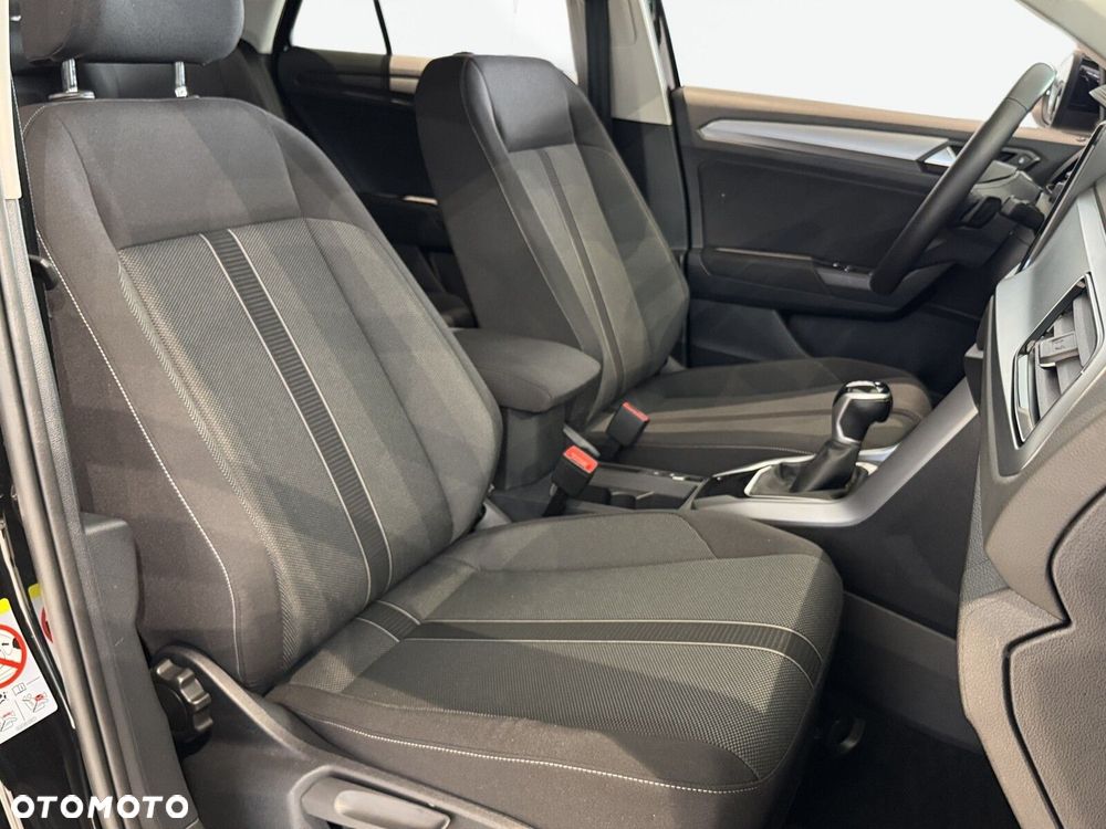 Volkswagen T-Roc - 17