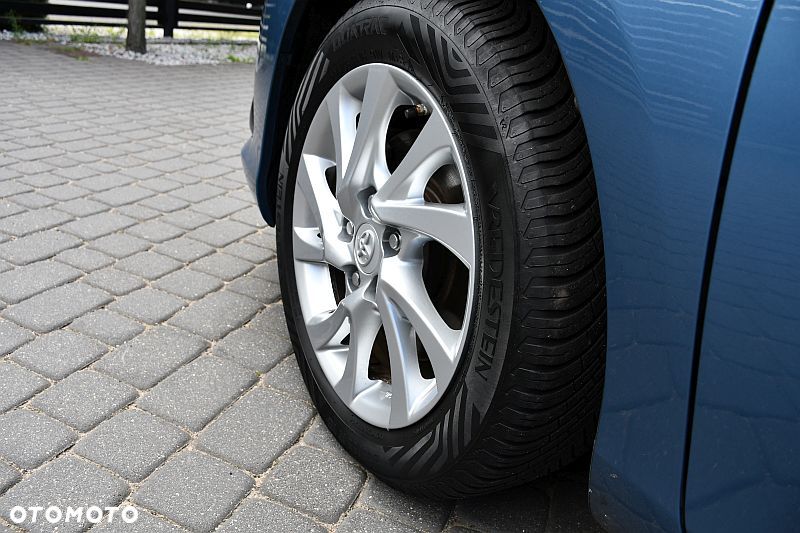 Toyota Auris 1.8 HSD Prestige - 36