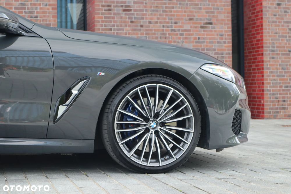 BMW Seria 8 840i - 16