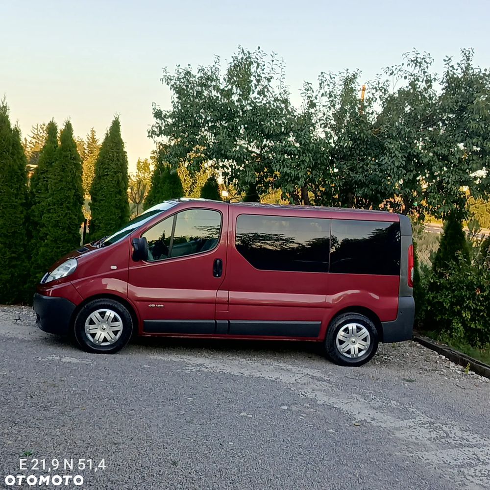 Renault Trafic L1H1 Passenger Lux - 24