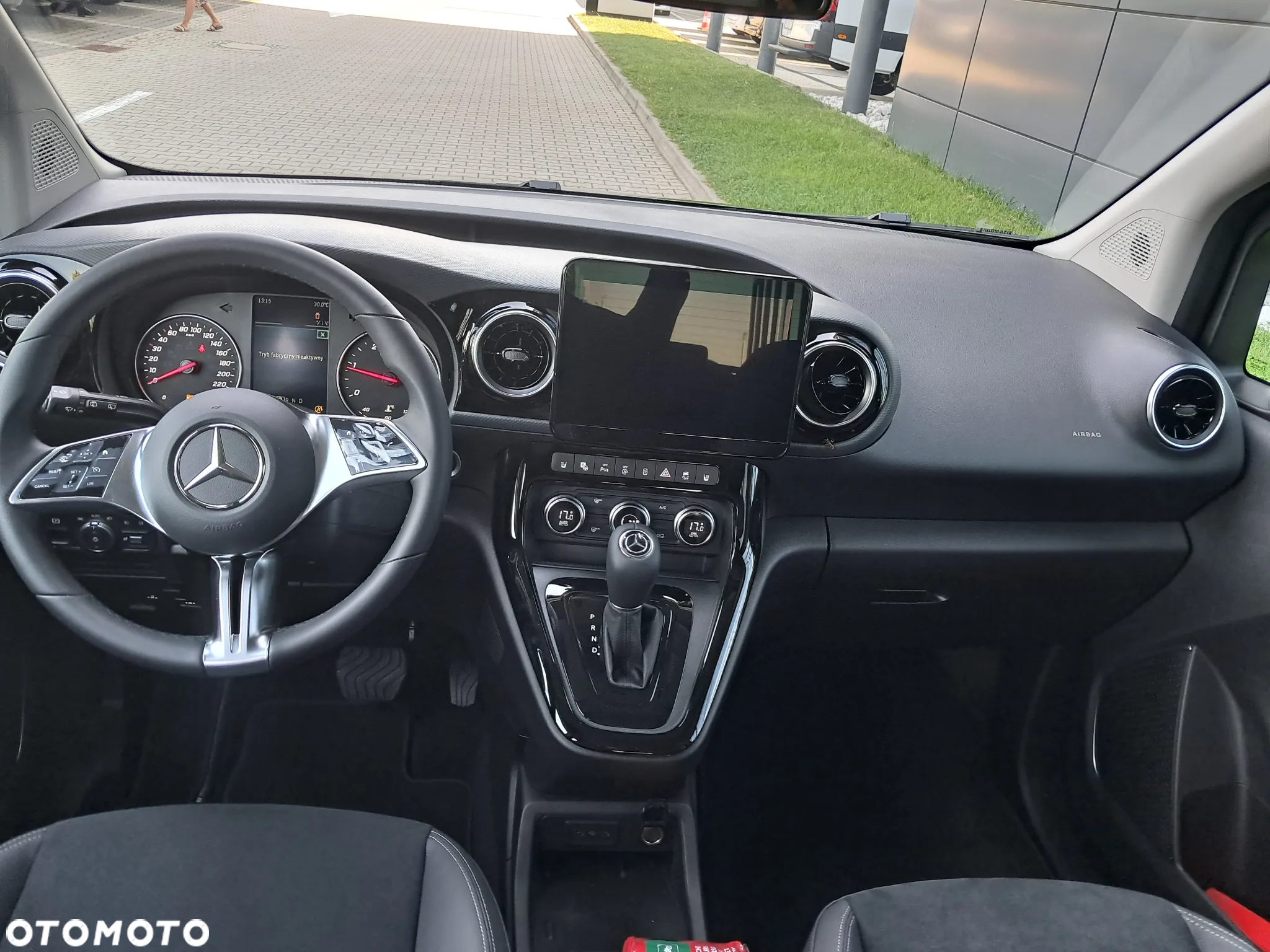 Mercedes-Benz Klasa T 180 d Style - 15