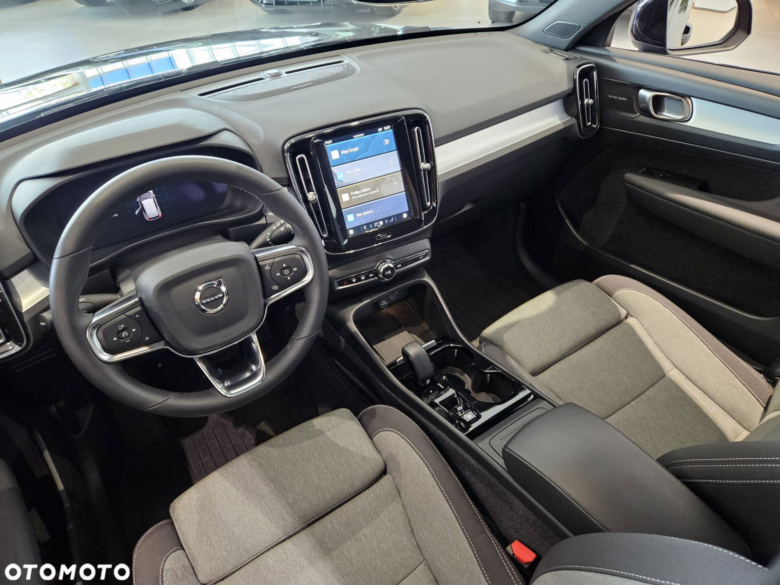 Volvo XC 40 - 9