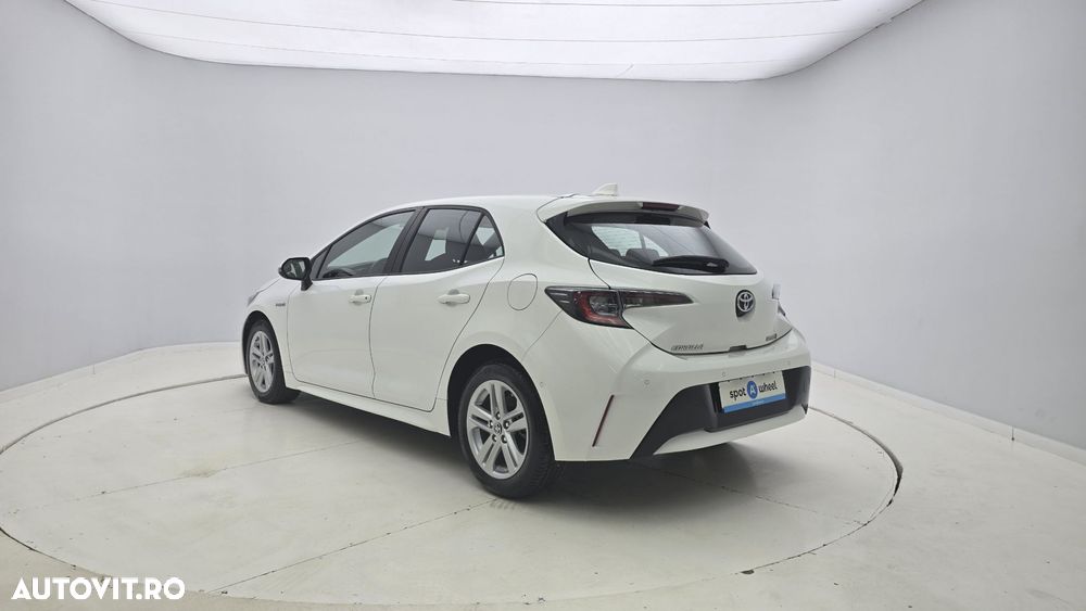 Toyota Corolla 1.8 HSD Business - 9