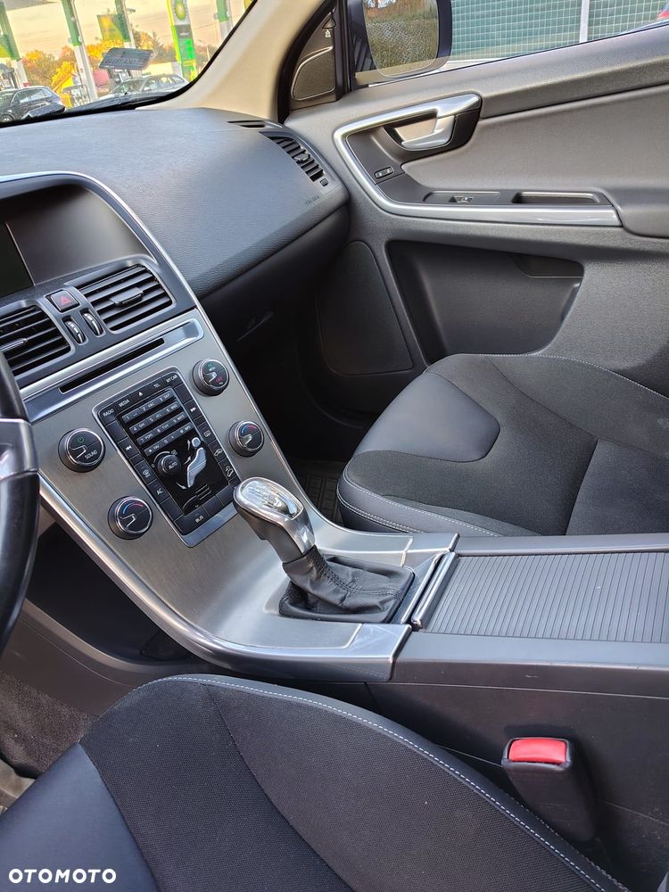 Volvo XC 60 - 13