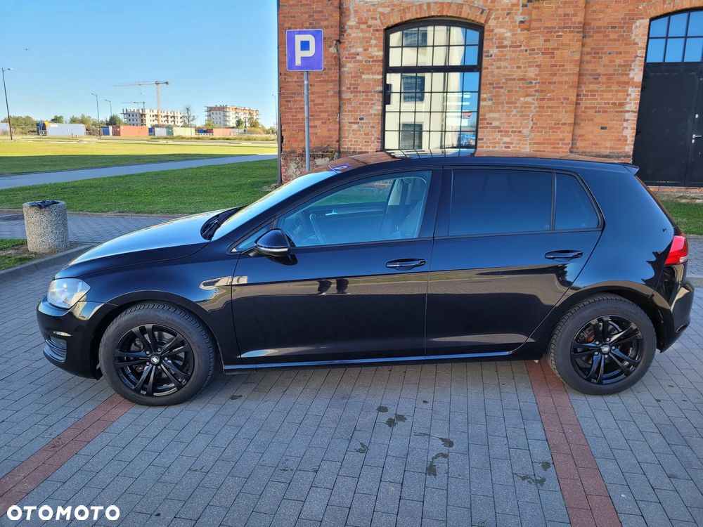 Volkswagen Golf - 4