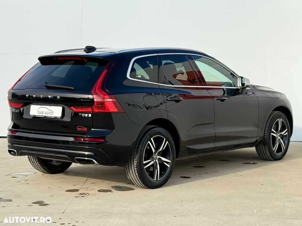 Volvo XC 60 T5 AWD Geartronic RDesign - 24