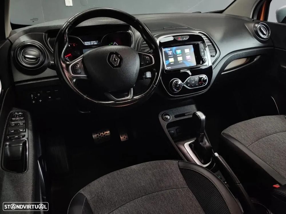 Renault Captur 1.5 dCi Exclusive EDC - 27