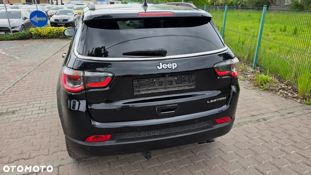 Jeep Compass 1.4 MultiAir Limited - 21