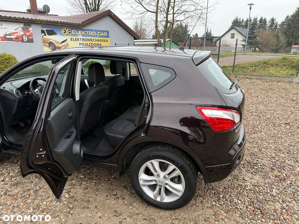 Nissan Qashqai 2.0 360 - 11