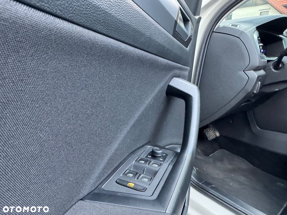 Volkswagen T-Roc 1.5 TSI Life Plus DSG - 15