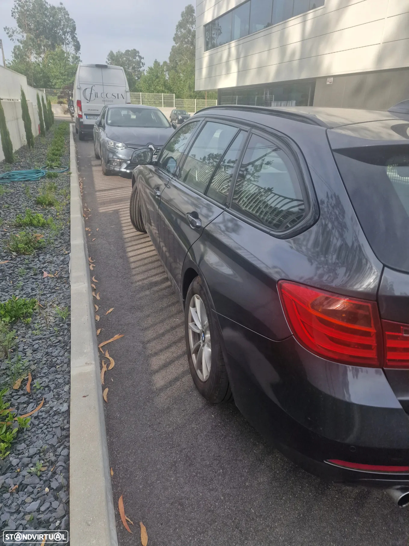 BMW 318 d DPF Touring Edition Lifestyle - 3