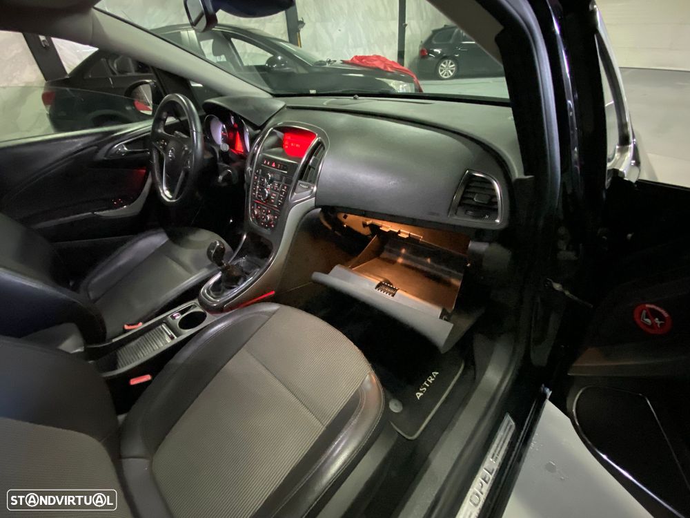 Opel Astra 1.3 CDTI Cosmo - 8