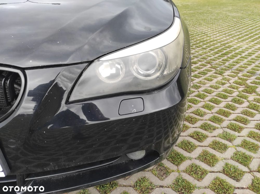 BMW Seria 5 525xi - 13