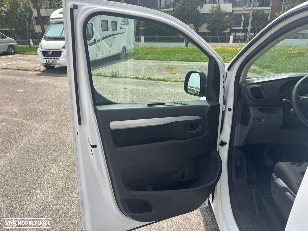 Peugeot Expert 2.0 BlueHDI 122cv - LONGA - 6 LUGARES + CX CARGA - 17