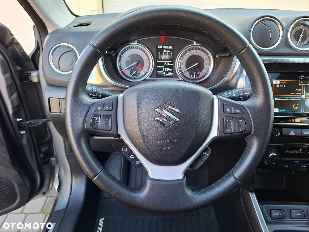 Suzuki Vitara - 14