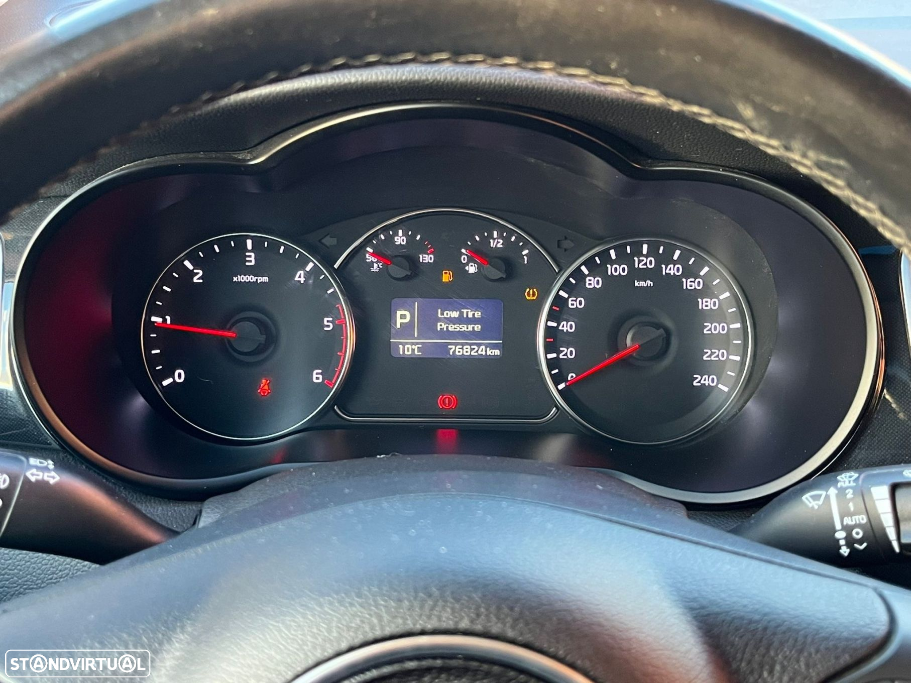 Kia Carens 1.7 CRDi ISG TX Aut. - 24