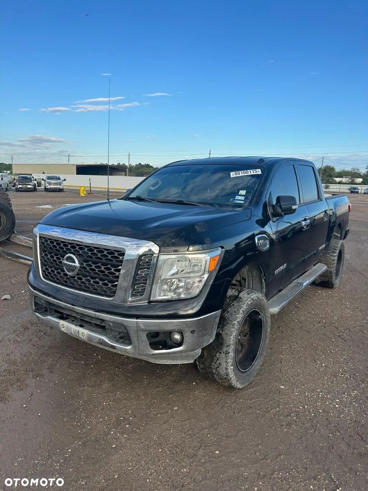 Nissan Titan