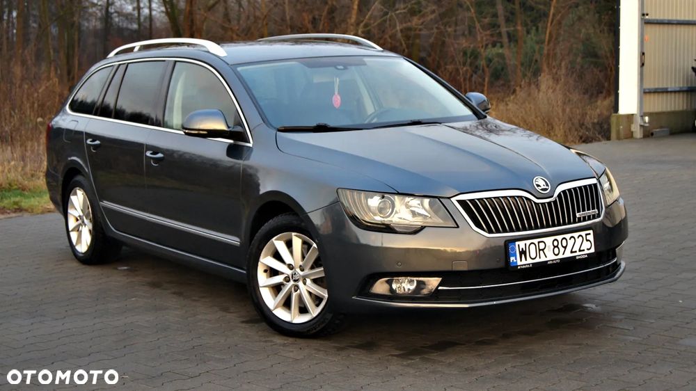 Skoda Superb 1.6 TDI Active Greenline - 8