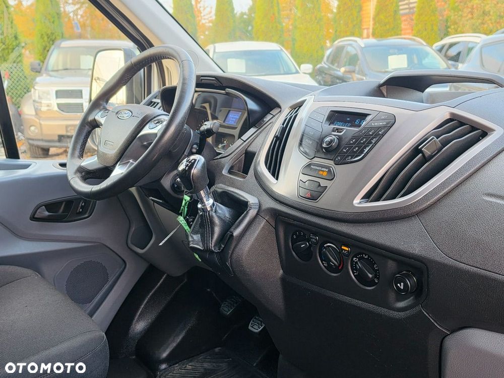 Ford Transit - 37