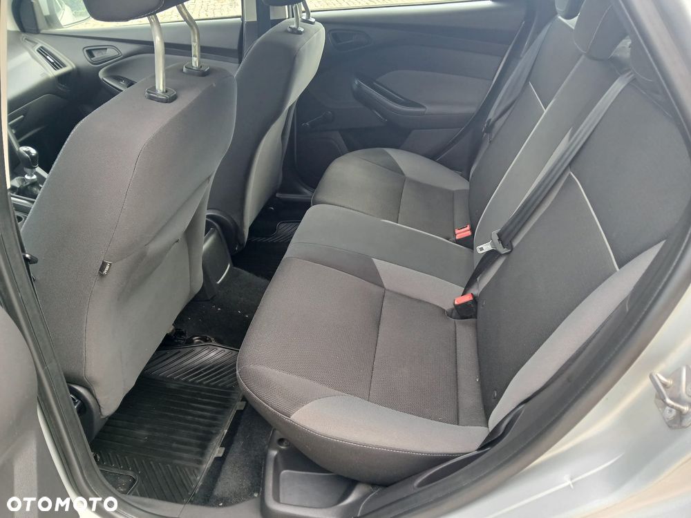 Ford Focus - 18