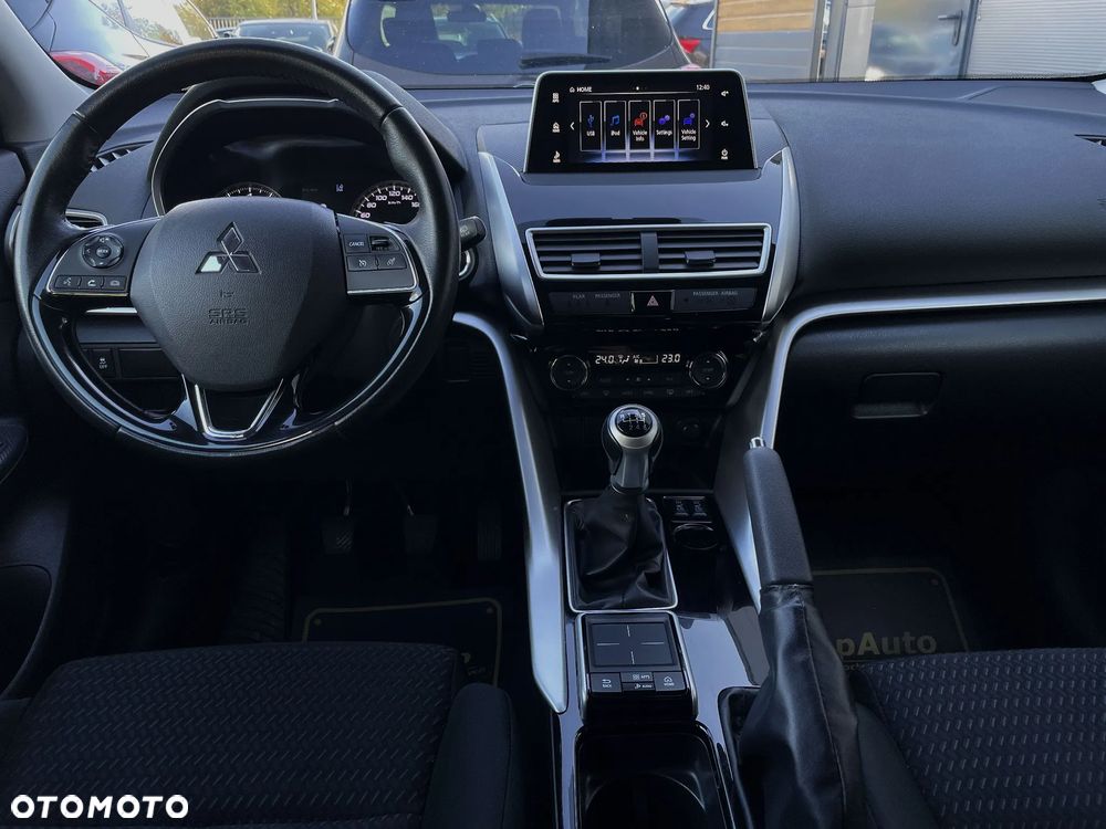 Mitsubishi Eclipse Cross 1.5 T Intense - 35