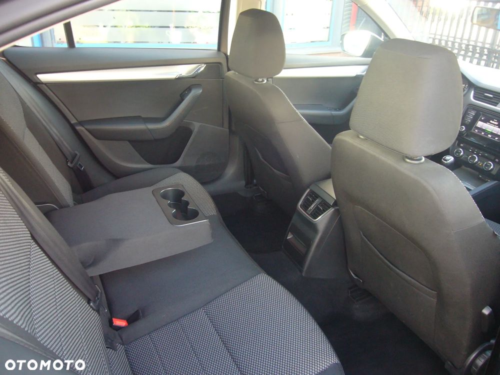 Skoda Octavia 1.4 TSI Ambition - 16