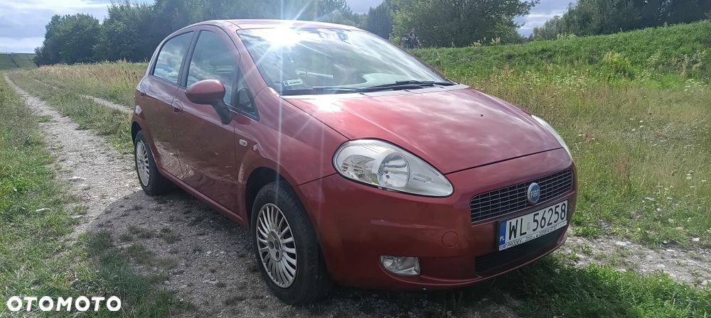 Fiat Grande Punto - 2