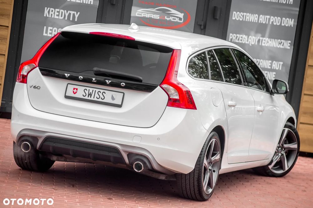 Volvo V60 D4 Drive-E R-Design Momentum - 12