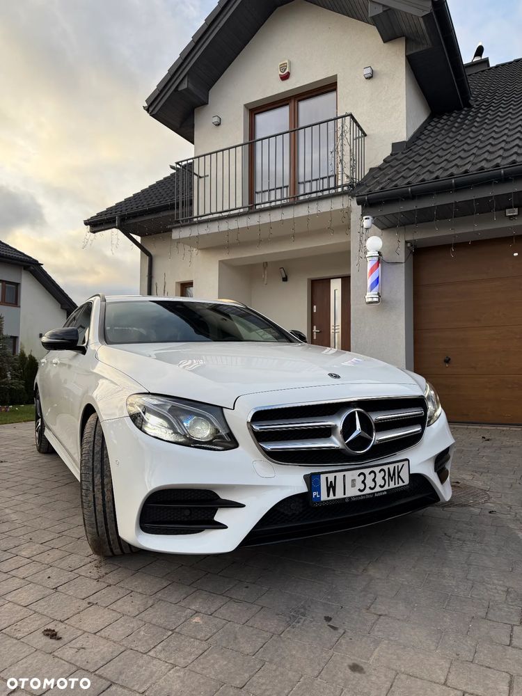 Mercedes-Benz Klasa E 220 d 4-Matic 9G-TRONIC - 9