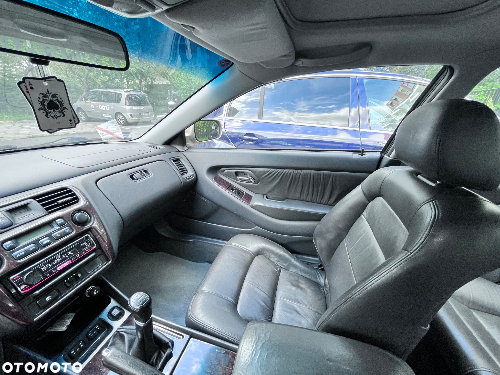 Honda Accord 2.0i ES - 7