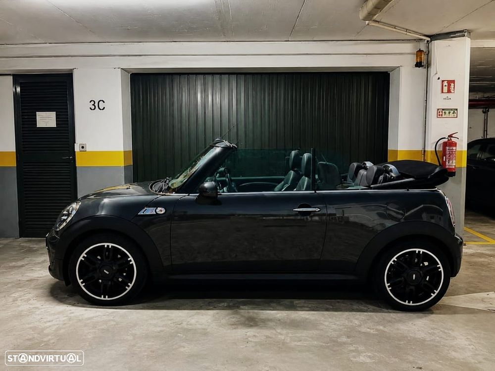 MINI Cabrio Cooper SD - 4